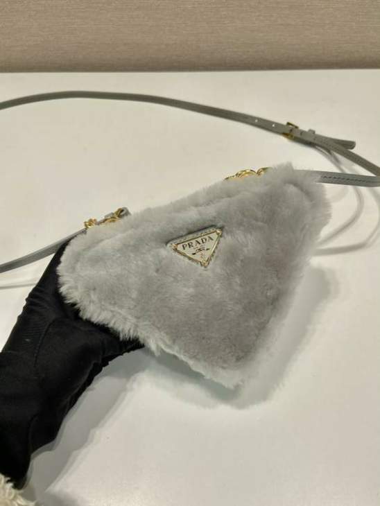 Picture of Prada Handbags _SKUfw228519574fw